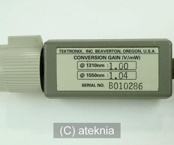 Tektronix P6703B Optical-to-Electrical Converter
